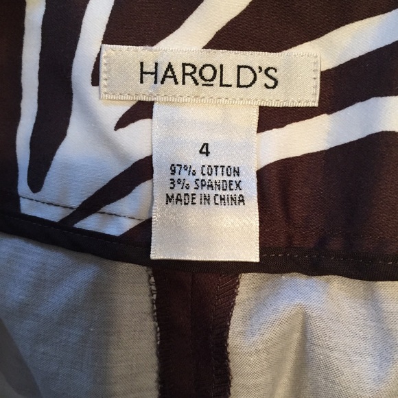 Harold’s leaf print pants - Picture 7 of 7